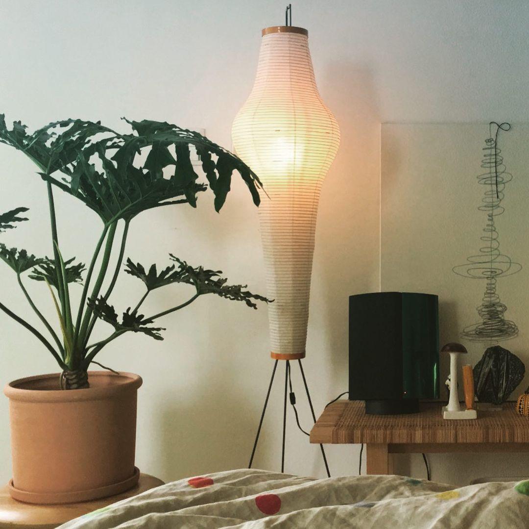 Japandi White Rice Paper Floor Lamp – Bamboo Rib