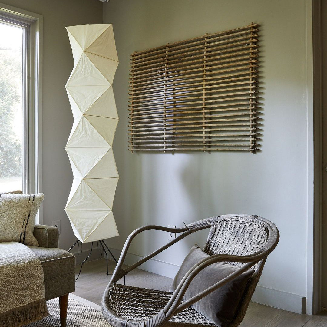 Japandi White Rice Paper Floor Lamp – Bamboo Rib