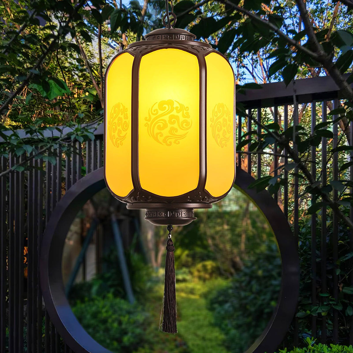 Vintage Lantern Pendant – Hanging Porch Light for Patio