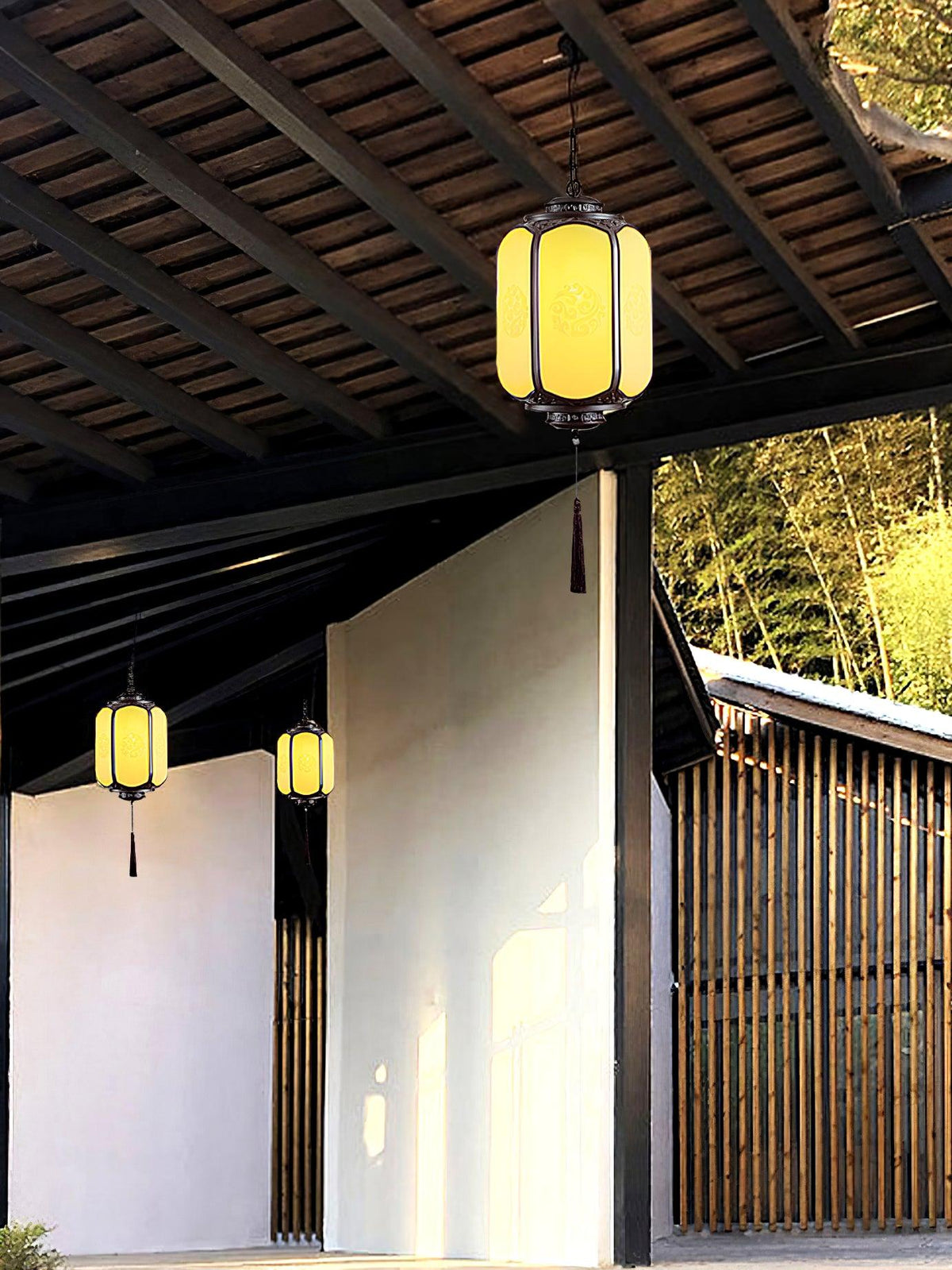 Vintage Lantern Pendant – Hanging Porch Light for Patio