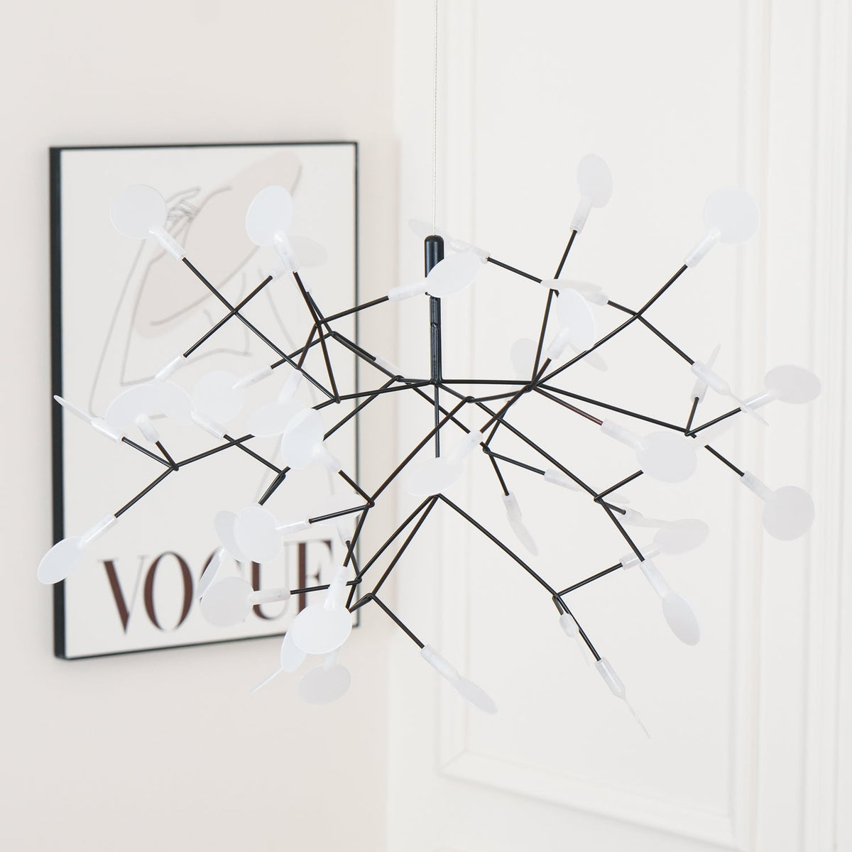 Modern Black Metal Branch Chandelier – Firefly LED