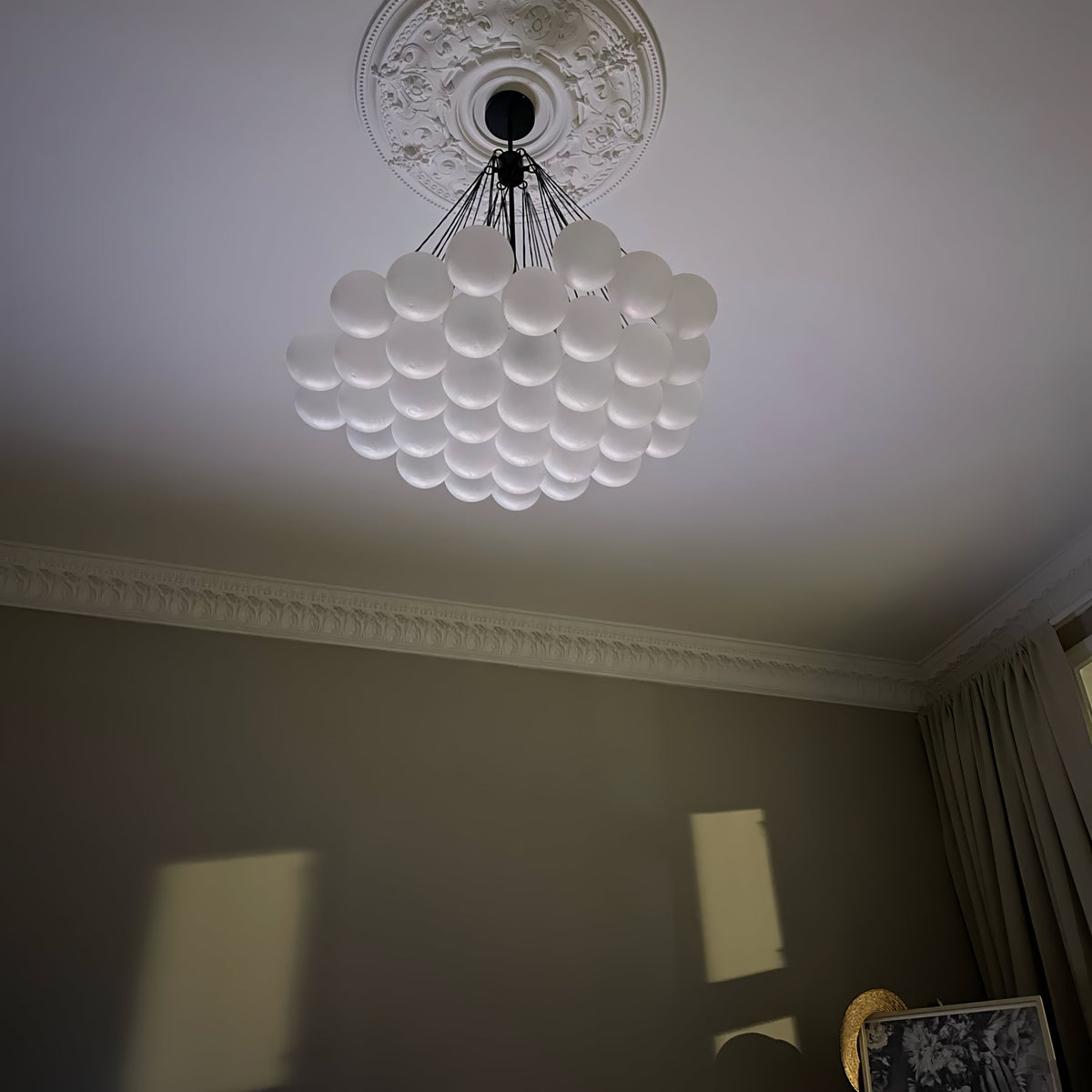 Modern Gold Glass Bubble Chandelier – Sphere Cluster