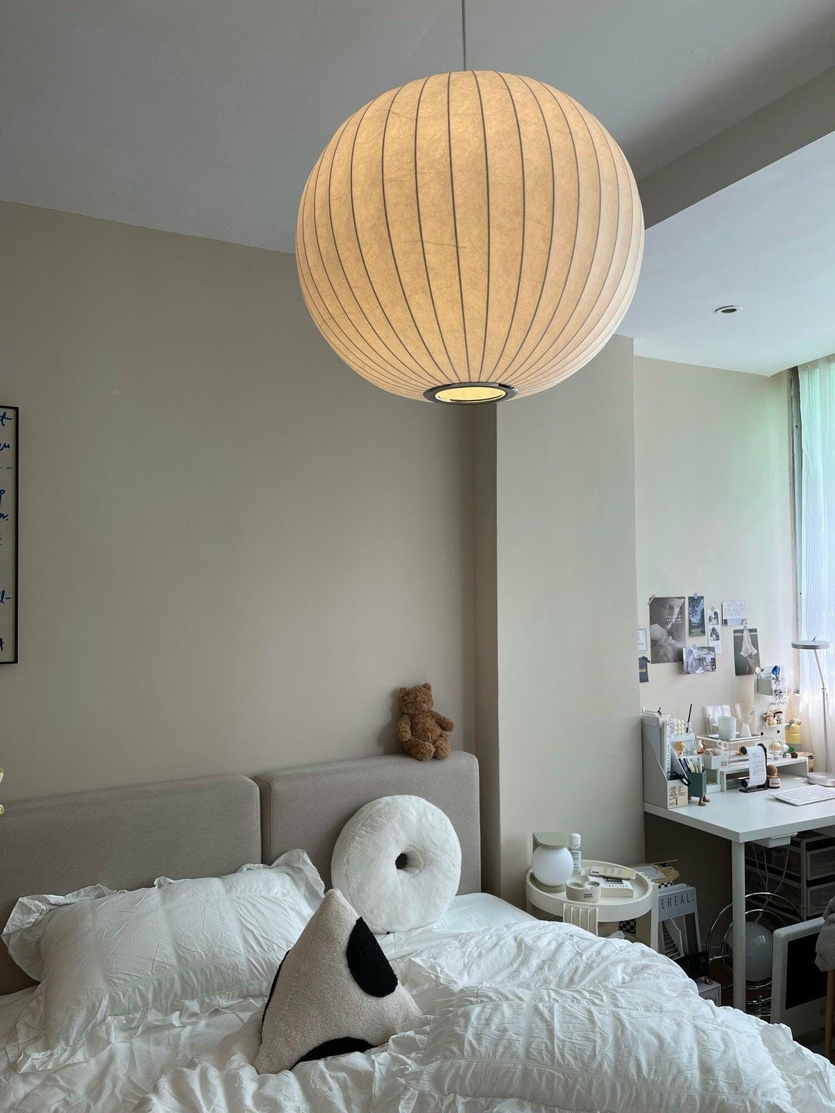 Mid-Century White Silk Pendant – Bubble Wireframe