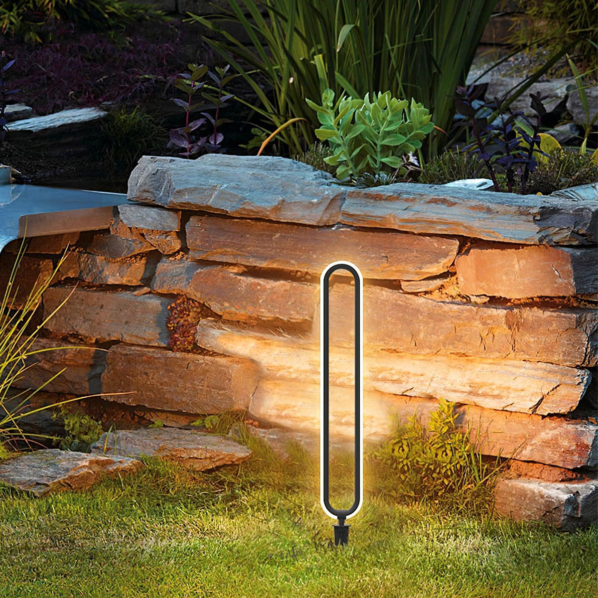 Modern Black Garden Light – Slim Bollard Light for Pathway