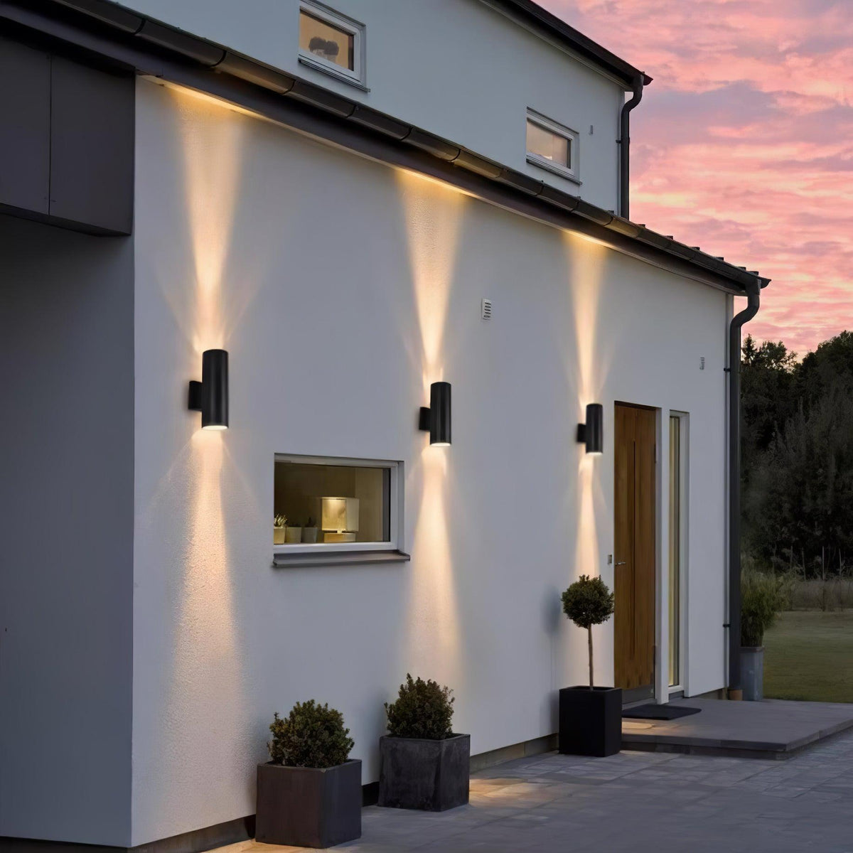 Modern Black Cylinder Wall Light – Outdoor Sconce for Porch