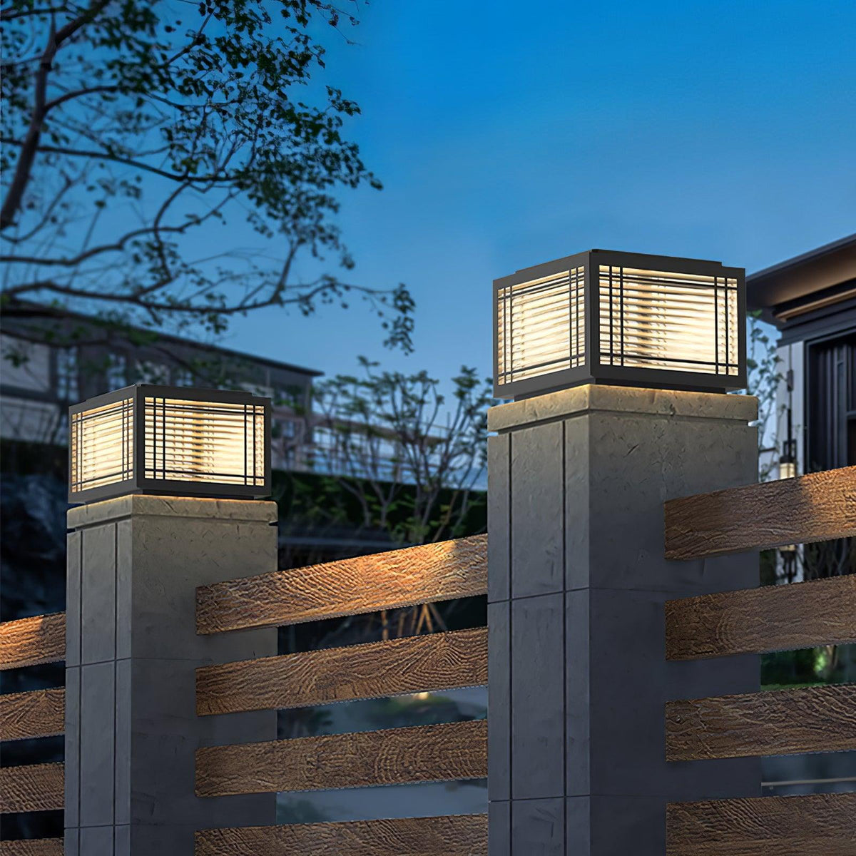 Classic Black Post Light – Solar Deck Light for Yard