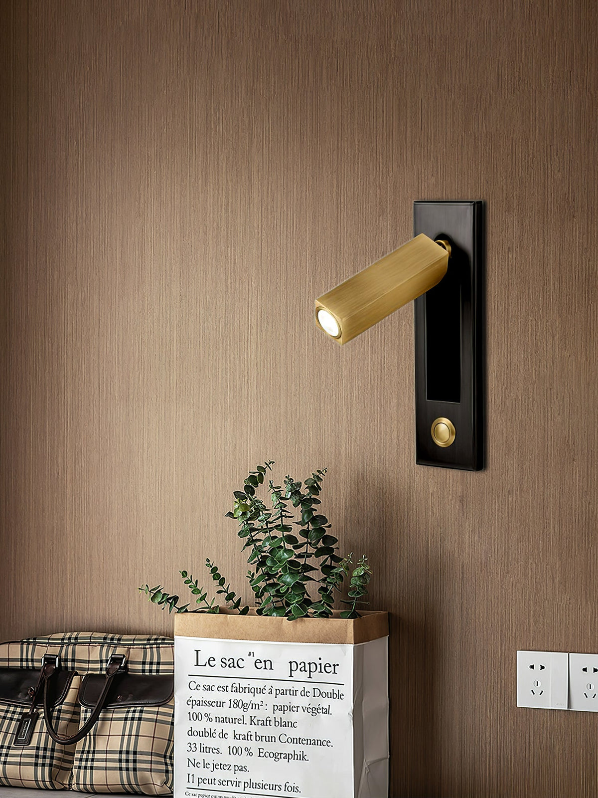 Minimalist Metal Recessed Sconce – Folding Bedside