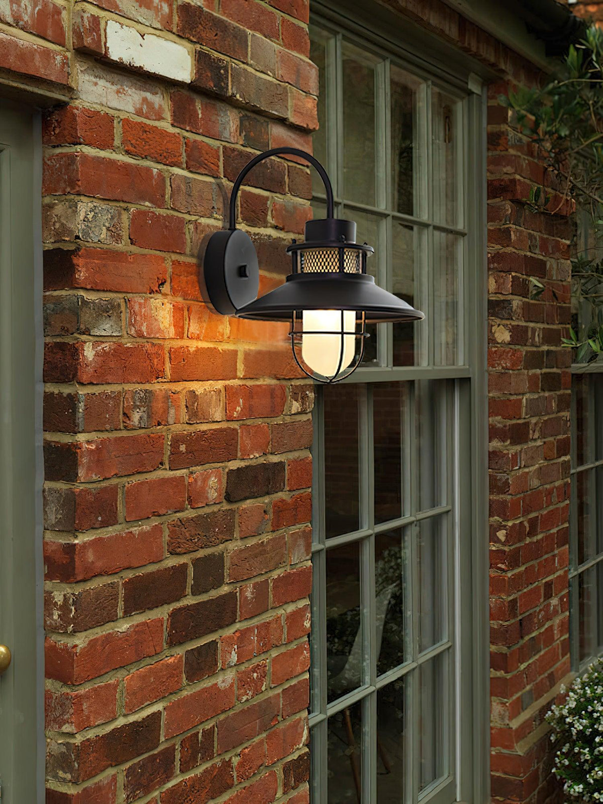 Industrial Black Wall Light – Glass Sconce for Porch
