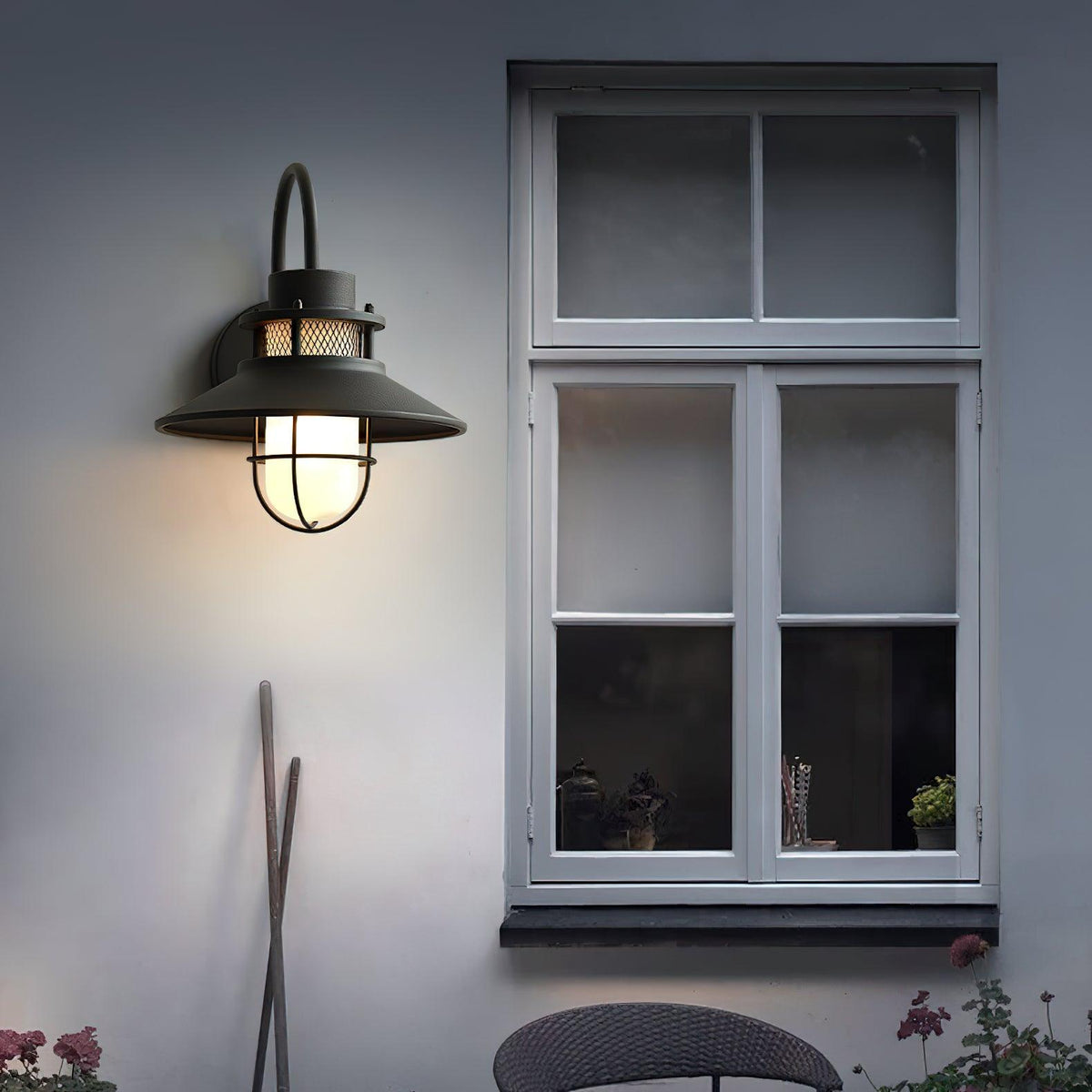 Industrial Black Wall Light – Glass Sconce for Porch