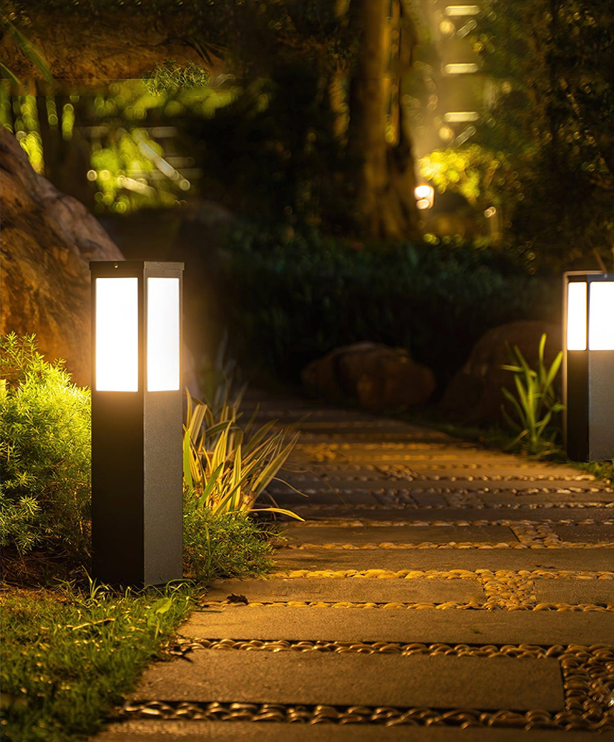 Black Solar Bollard Light – Column Path Light for Driveway