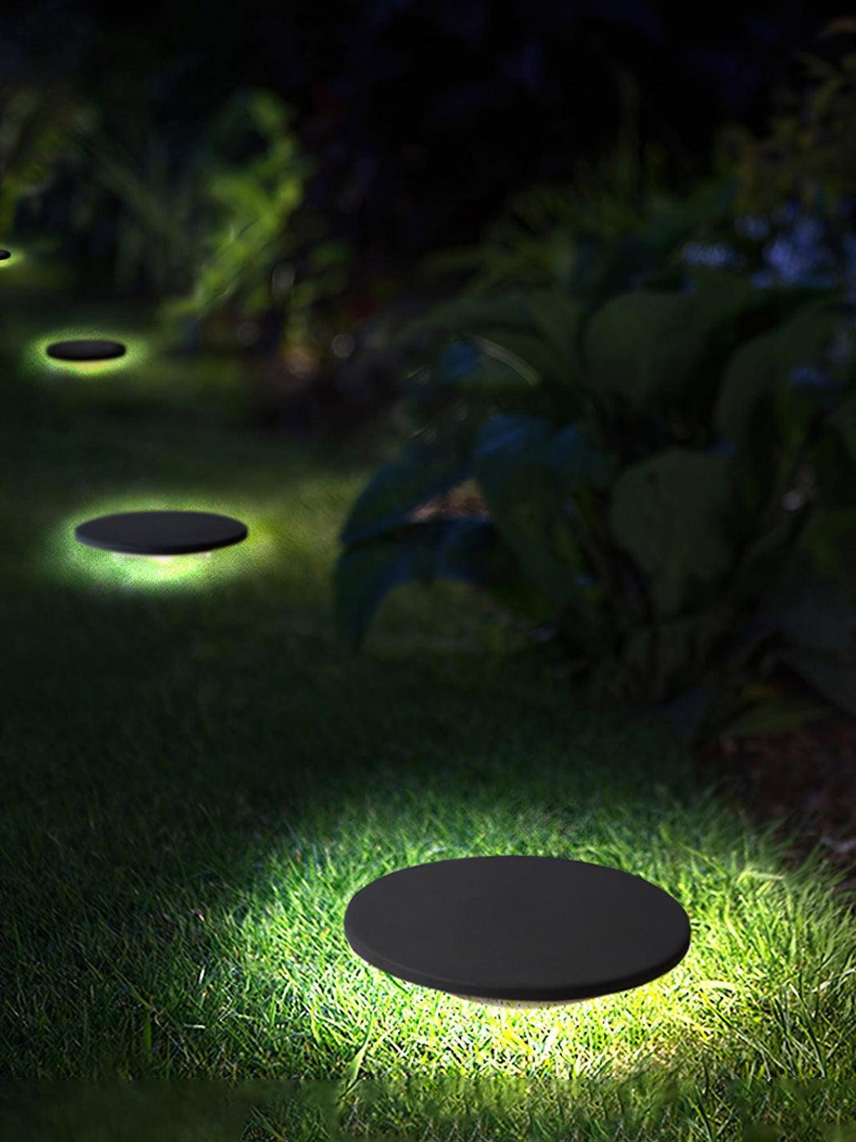 Black Solar Disc Light – Lawn Spike Light for Garden
