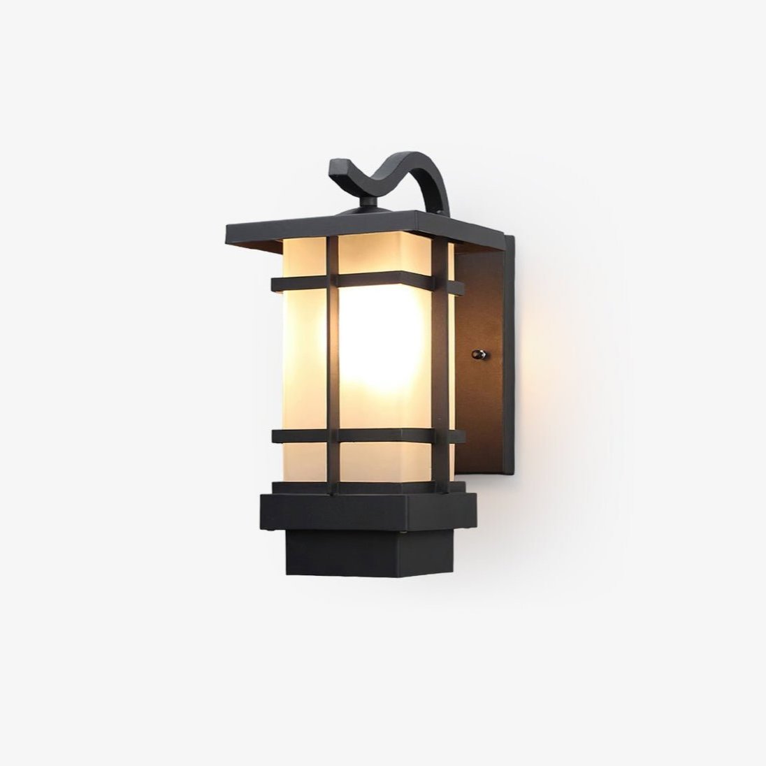 Classic Black Lantern Wall Light – Porch Light for Patio