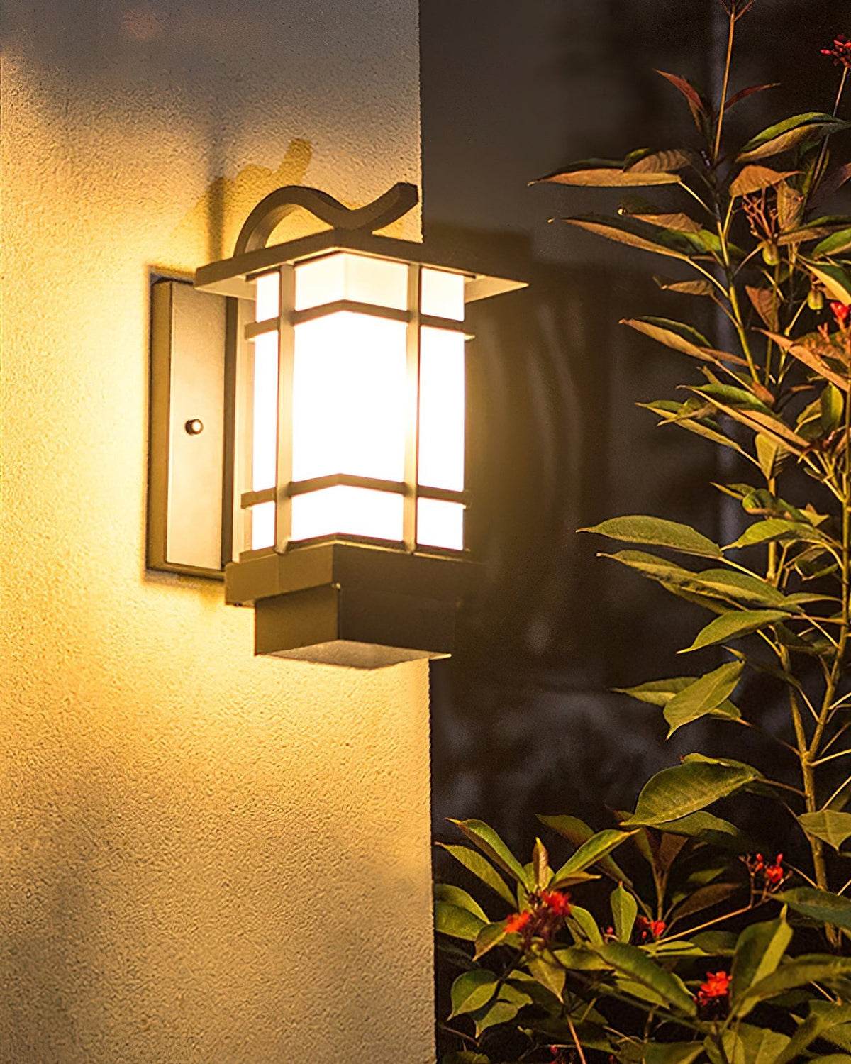 Classic Black Lantern Wall Light – Porch Light for Patio