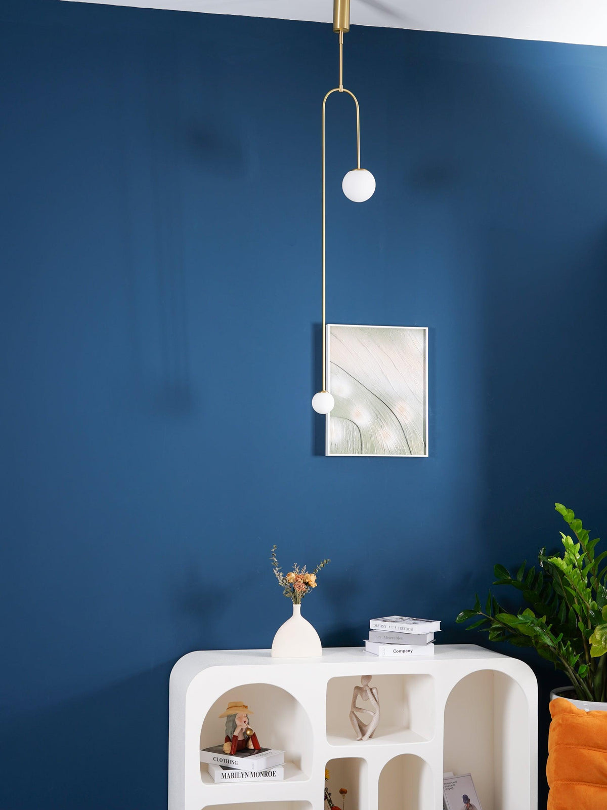 Modern Gold Metal Arc Chandelier – Globe Pendants