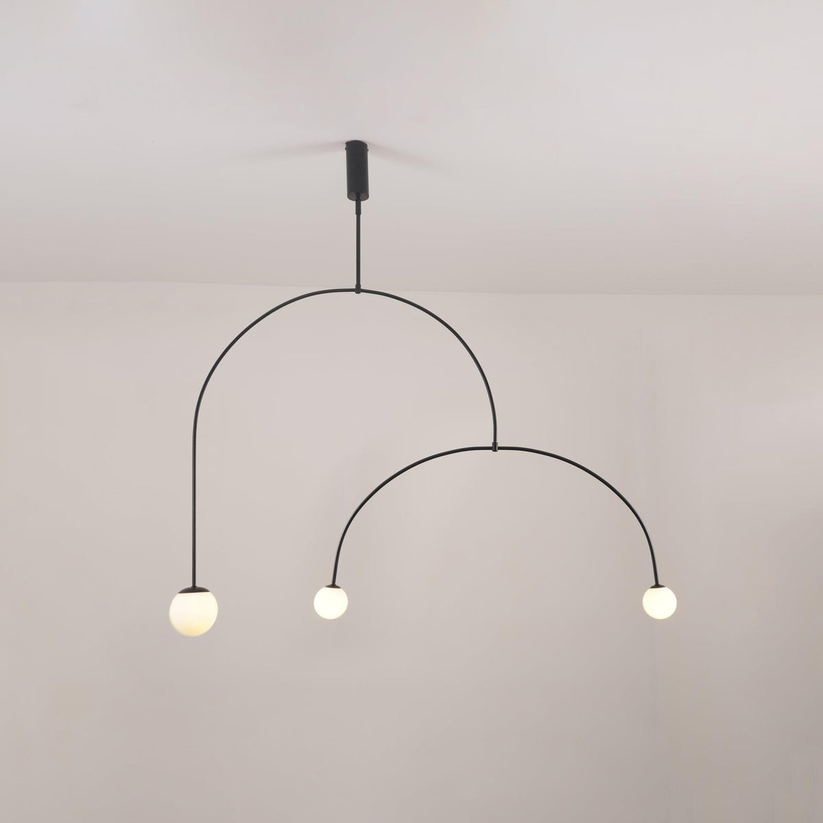 Modern Gold Metal Arc Chandelier – Globe Pendants
