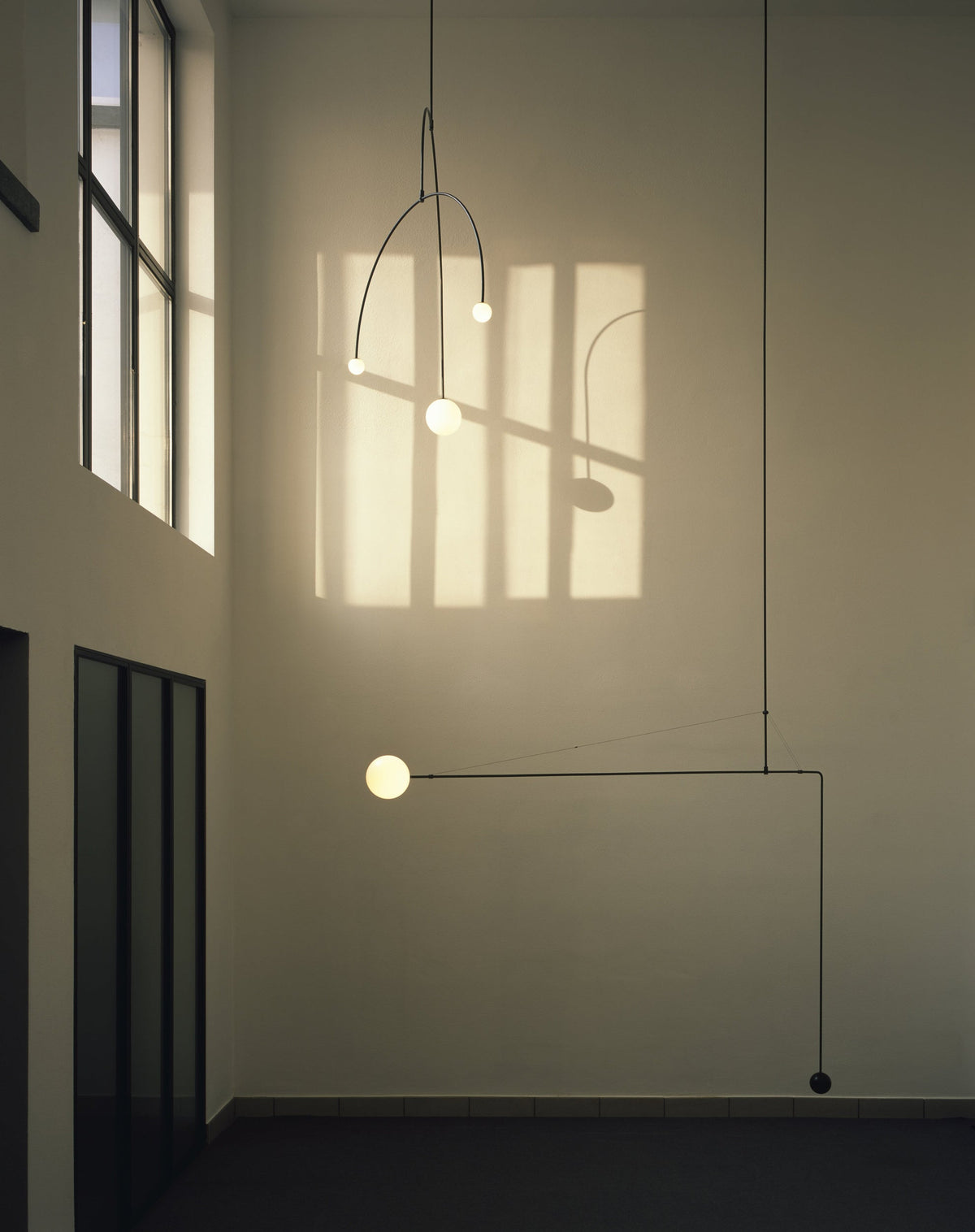 Modern Gold Metal Arc Chandelier – Globe Pendants