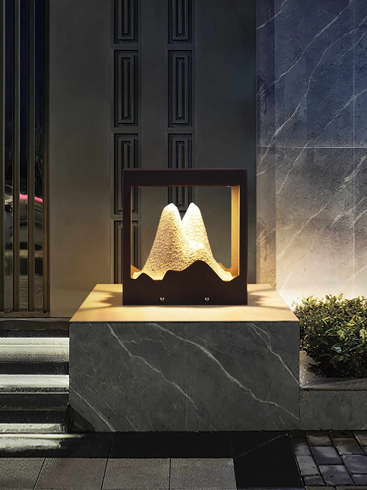 Unique Black Garden Light – Mountain Solar Light for Patio