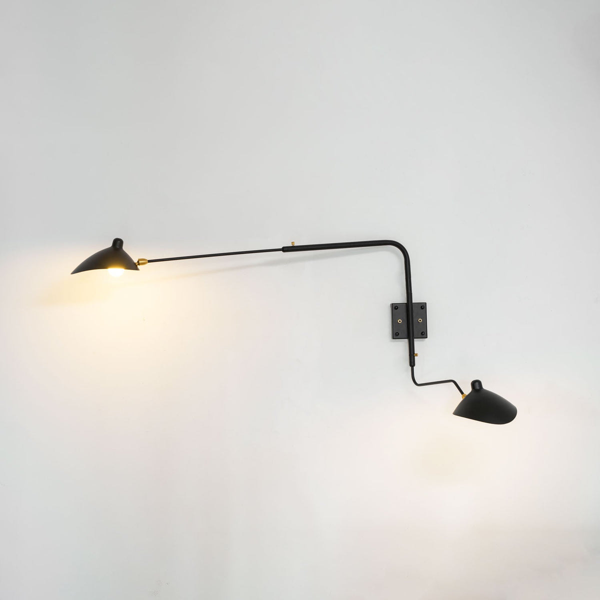 Mid-Century Metal Wall Sconce – Rotating Swing Arm