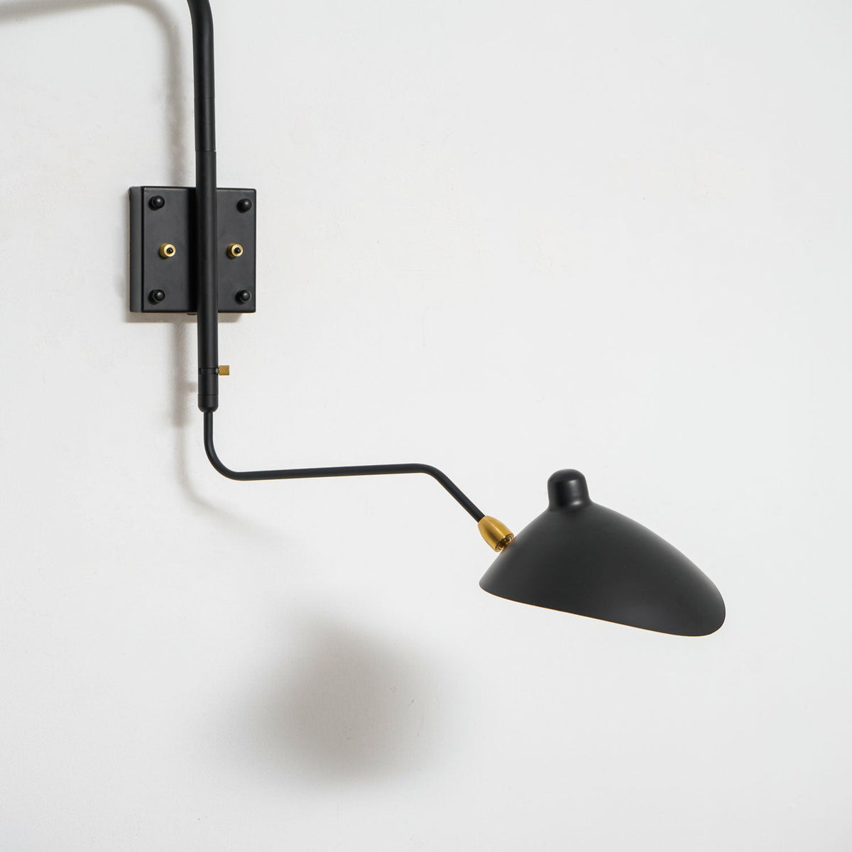 Mid-Century Metal Wall Sconce – Rotating Swing Arm