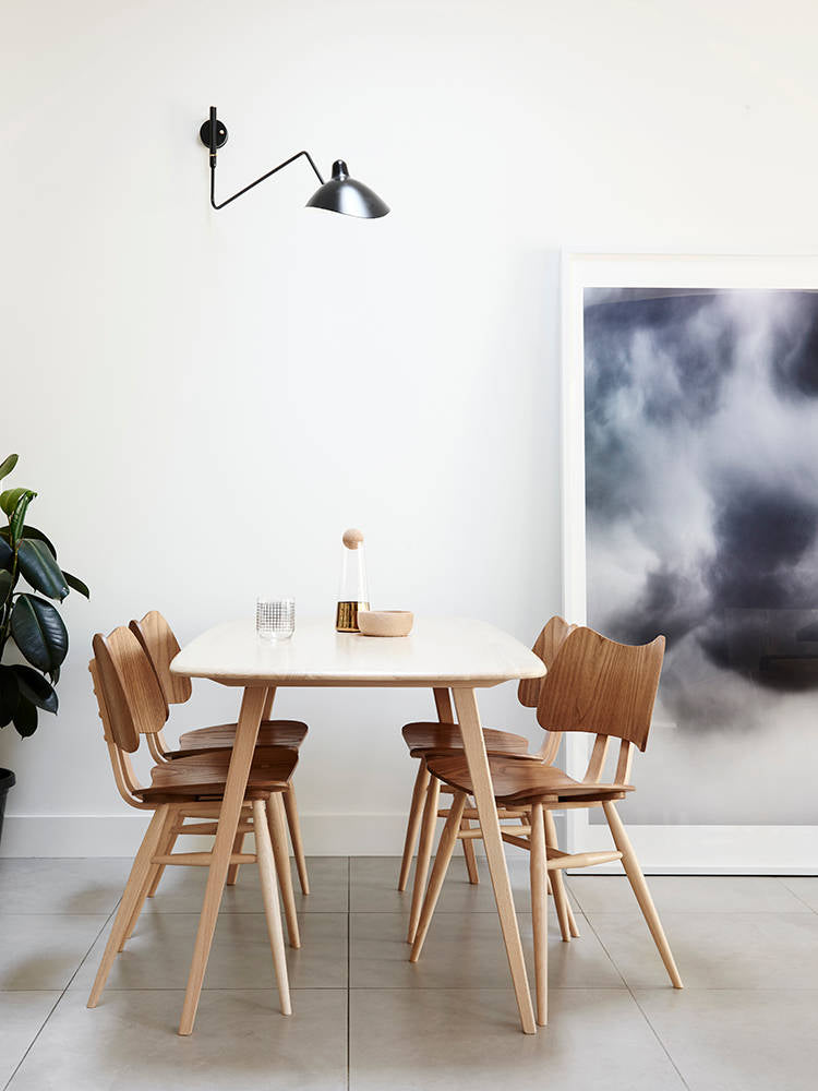 Mid-Century Metal Wall Sconce – Rotating Swing Arm
