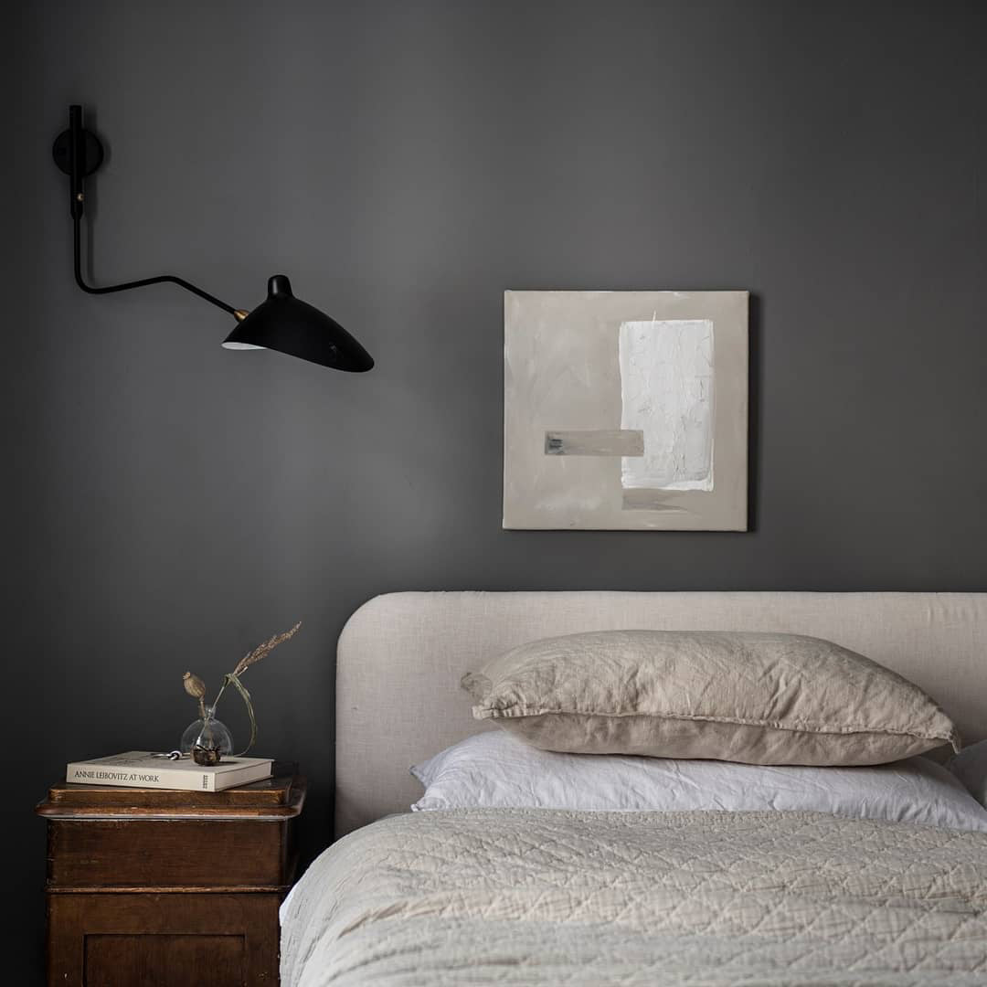 Mid-Century Metal Wall Sconce – Rotating Swing Arm