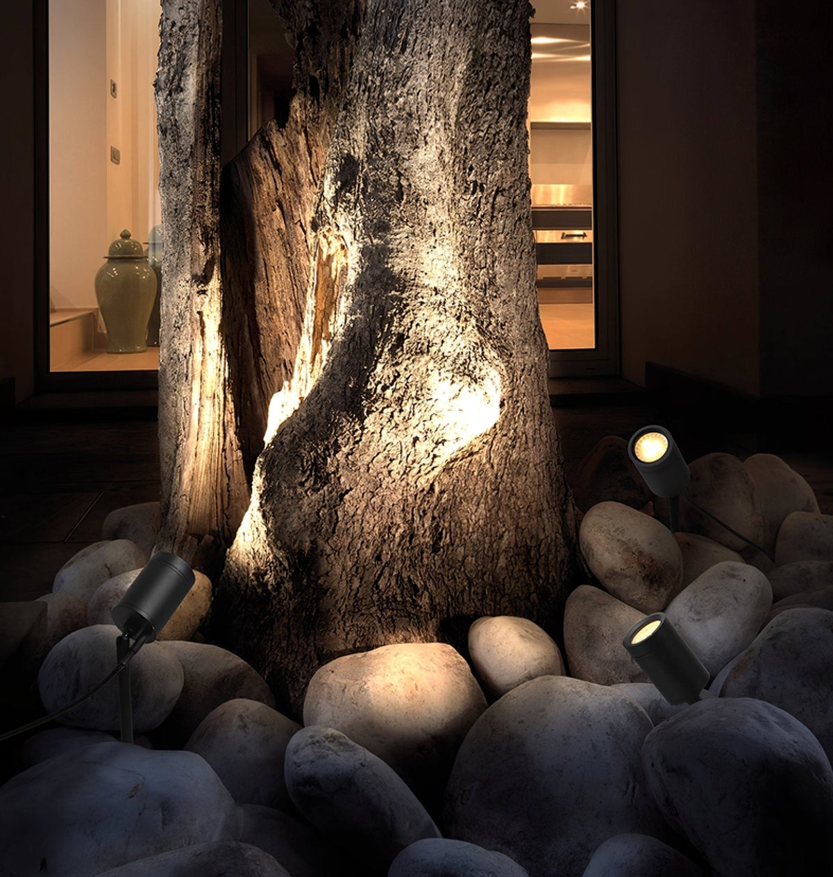 Modern Black Spike Light – Angled Spotlight for Garden