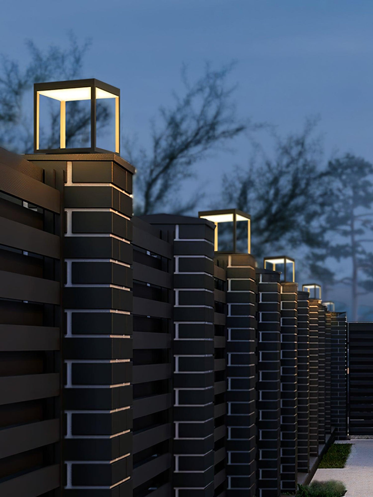 Modern Silver Frame Post Light – Pillar Light for Patio