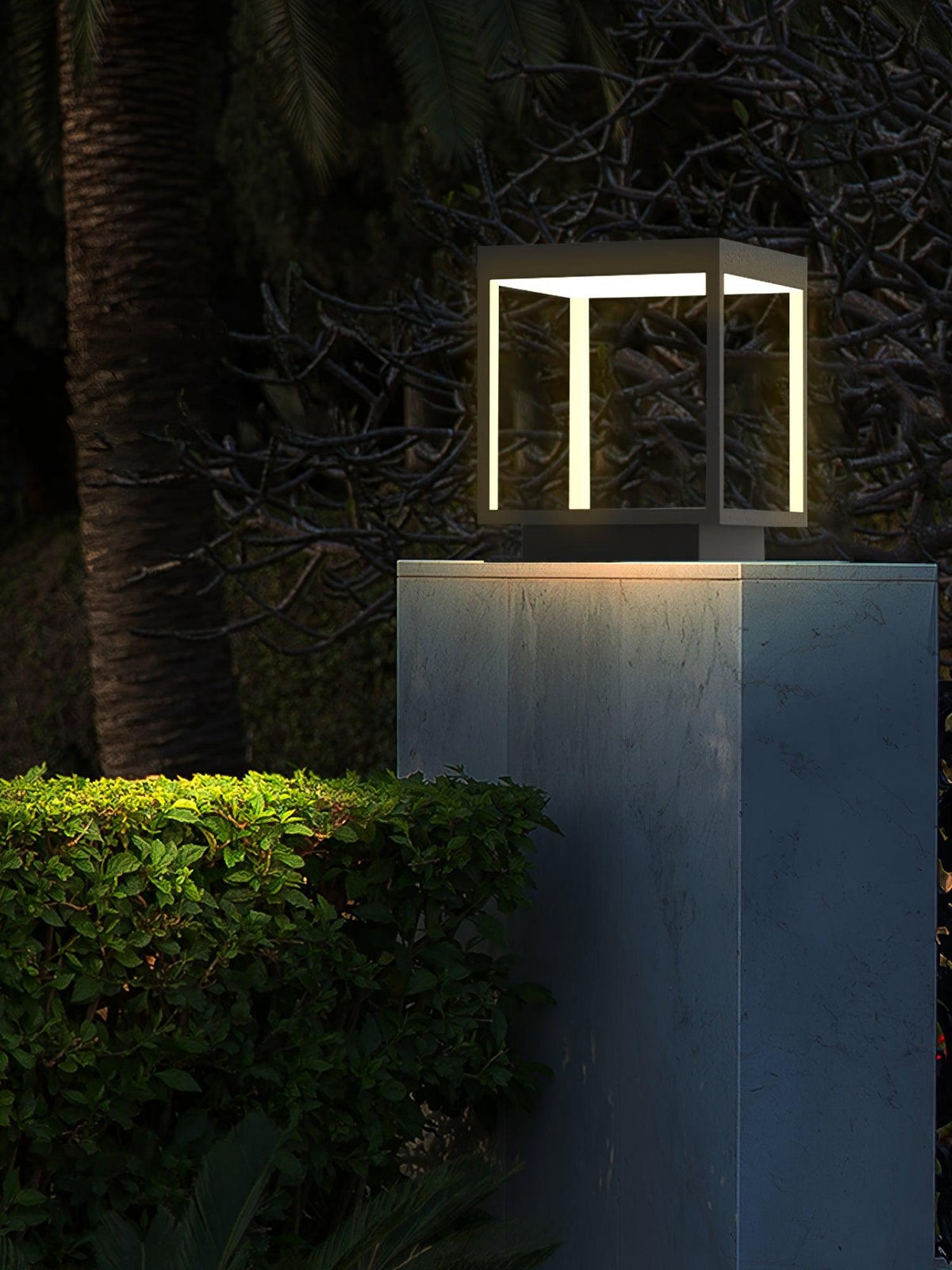 Modern Silver Frame Post Light – Pillar Light for Patio