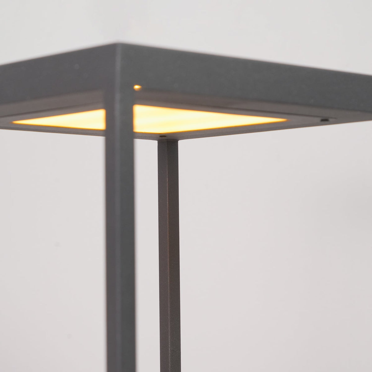 Modern Silver Frame Post Light – Pillar Light for Patio
