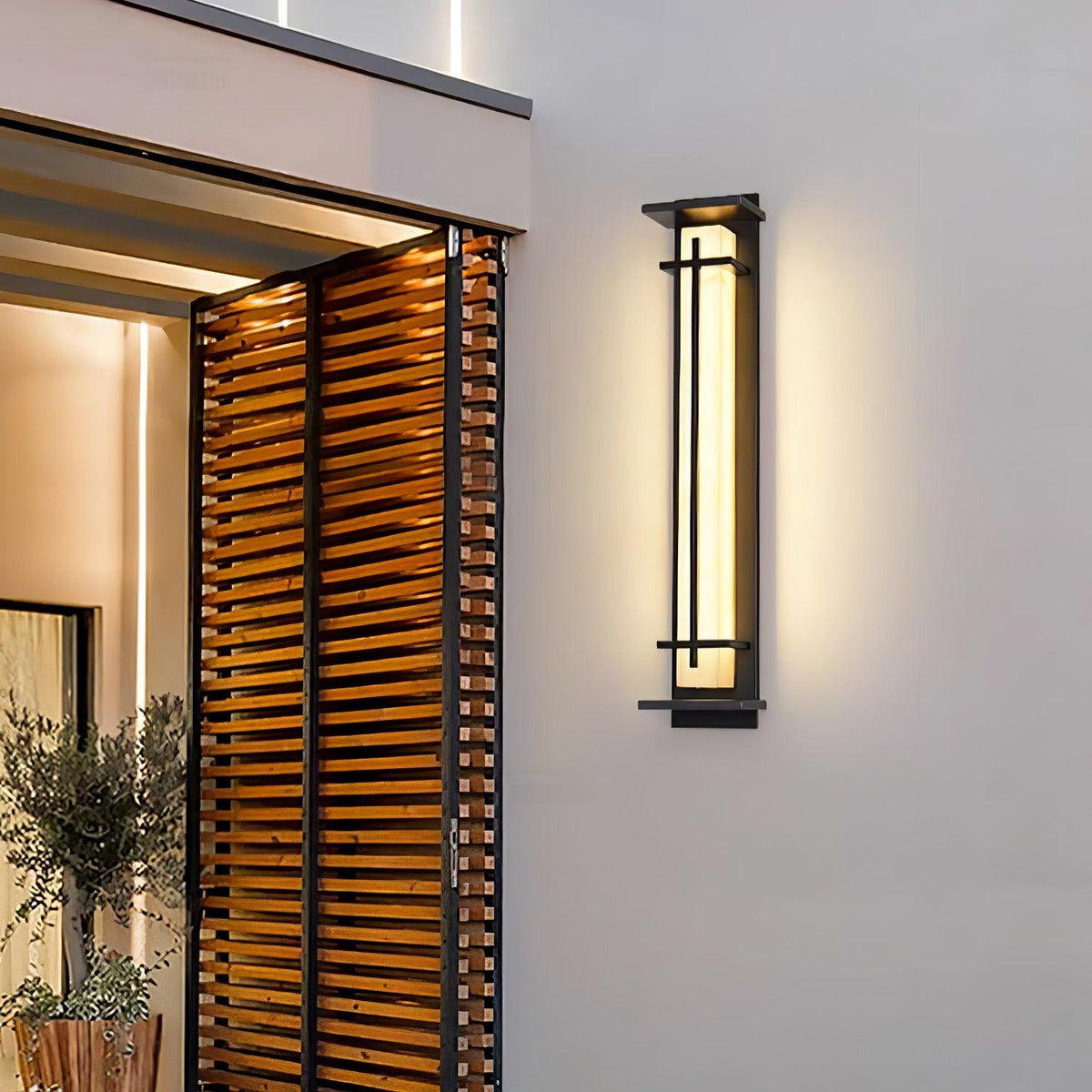 Modern Black Alabaster Wall Light – Tall Sconce for Porch
