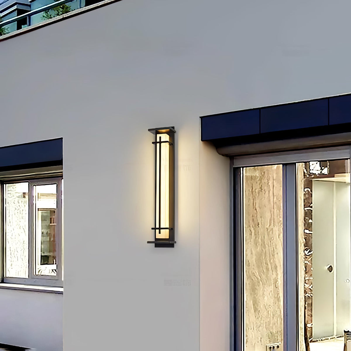 Modern Black Alabaster Wall Light – Tall Sconce for Porch