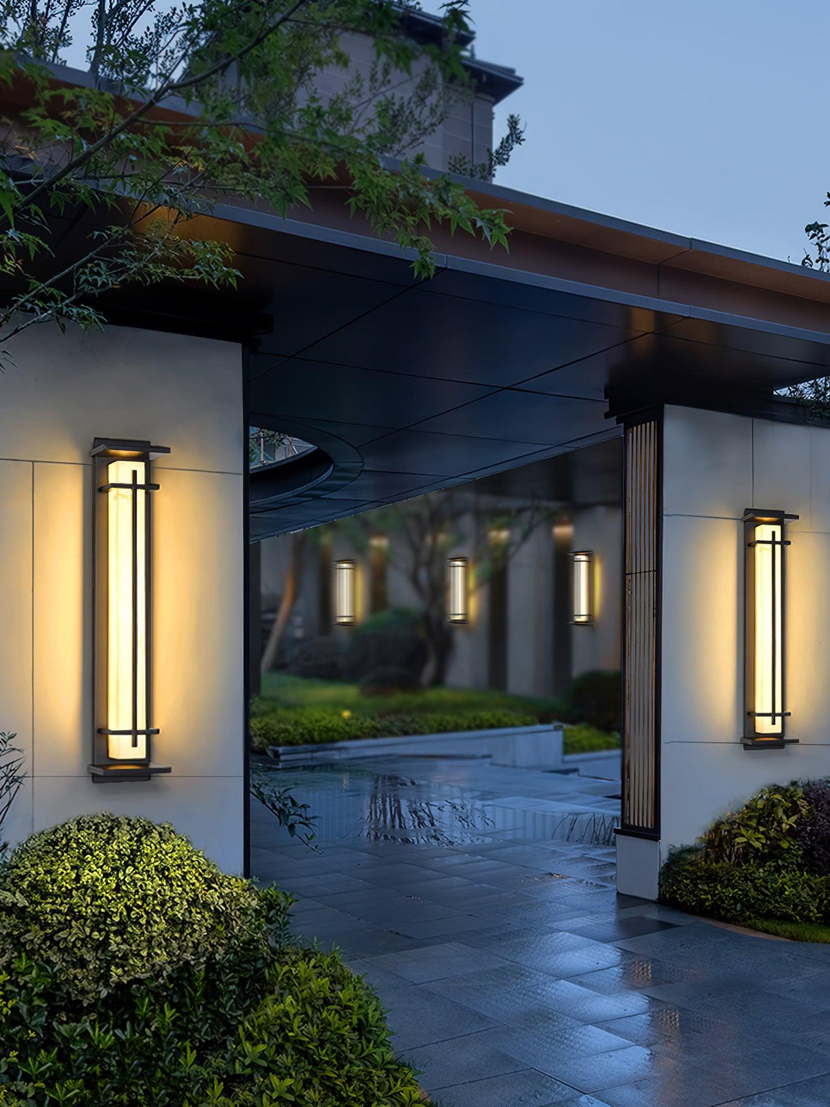Modern Black Alabaster Wall Light – Tall Sconce for Porch