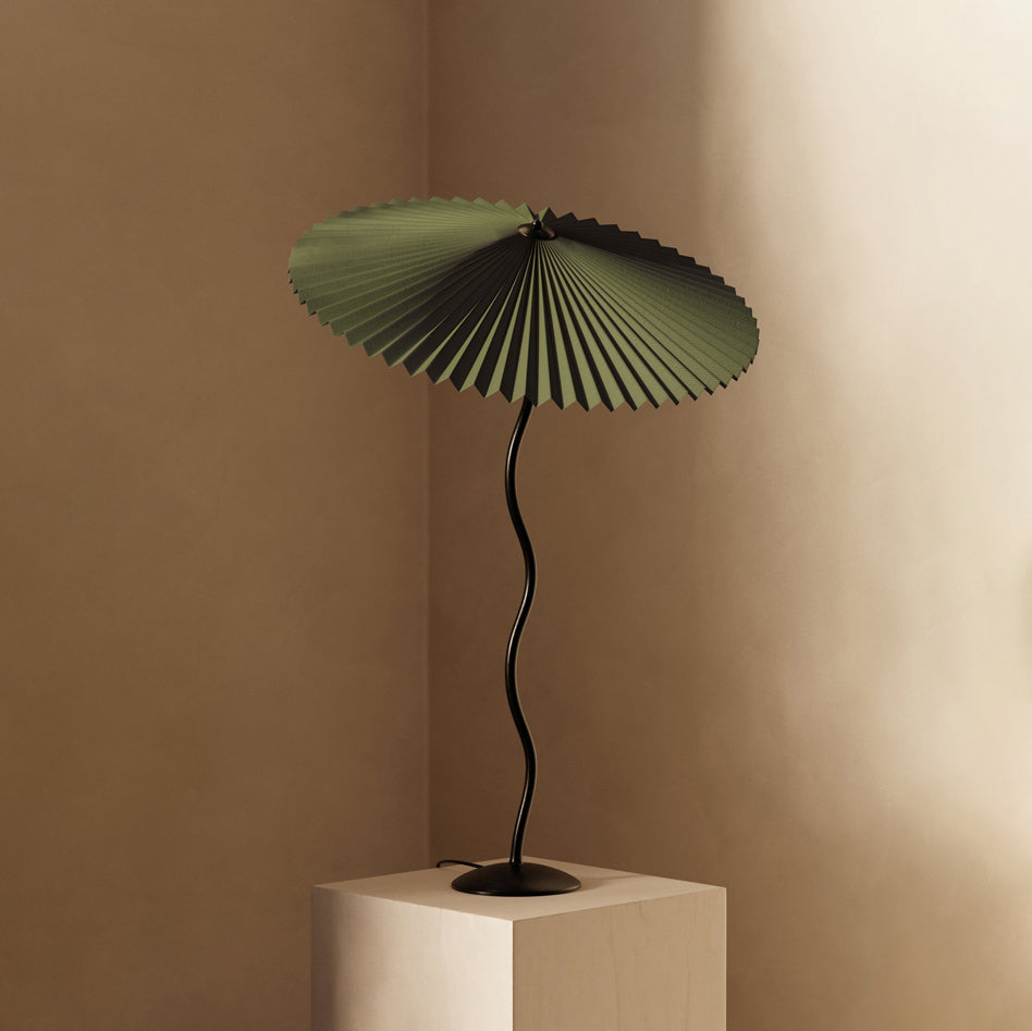 Modern Black Metal Table Lamp – Wavy Pleated Shade