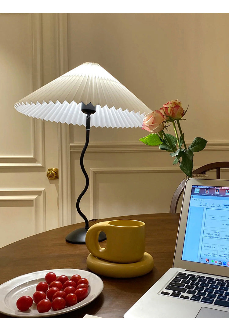 Modern Black Metal Table Lamp – Wavy Pleated Shade