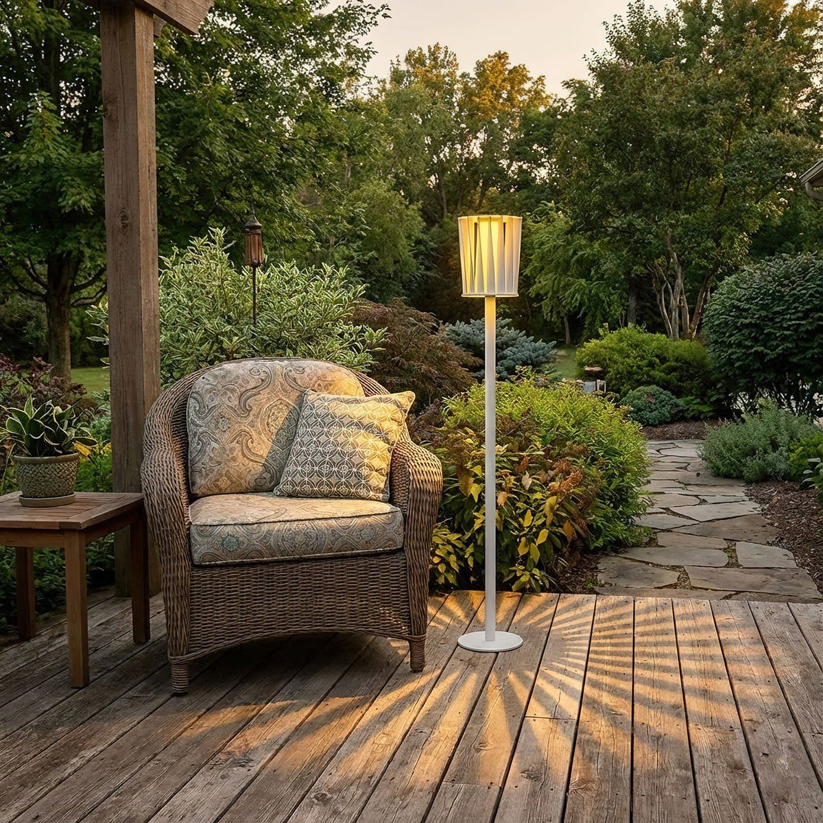 Colby Minimalist White Aluminum Outdoor Light