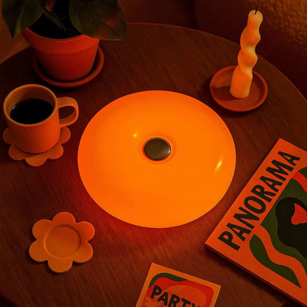 Bauhaus Frosted Resin Table Lamp – Donut Touch Light