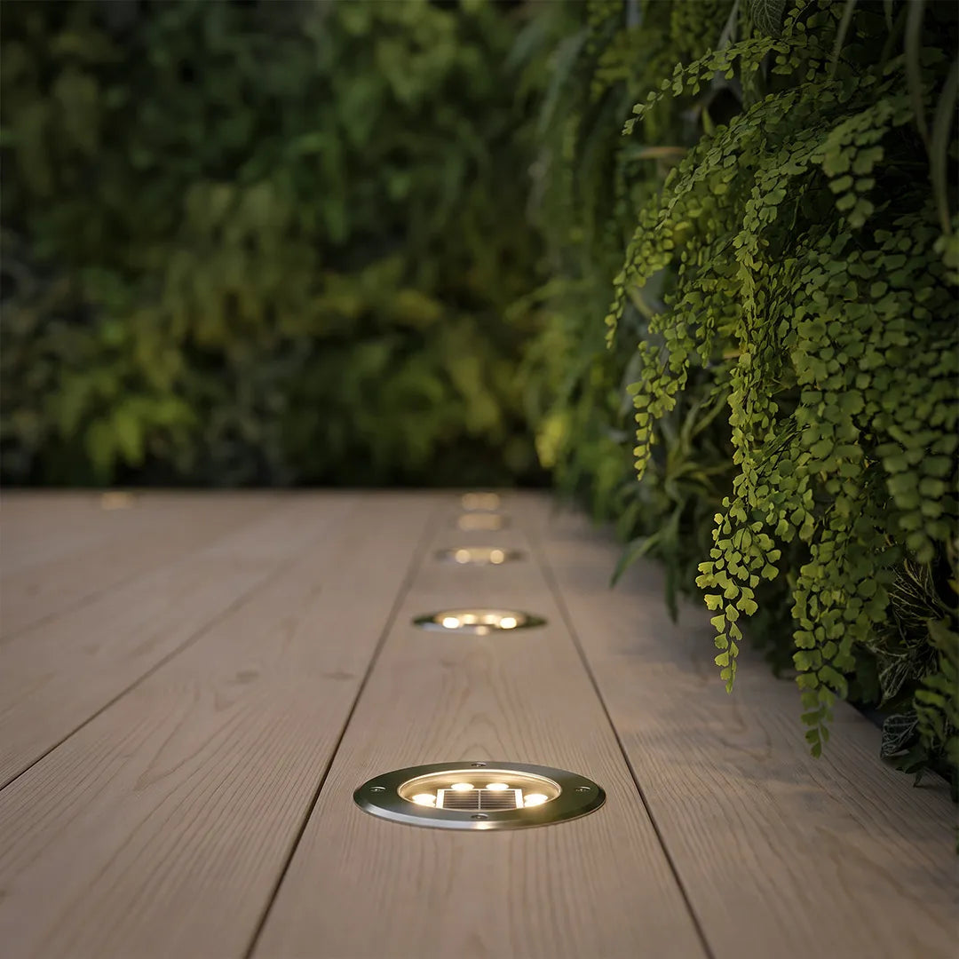 Modern Glass Well Light – In-Ground Solar LED for Pathways