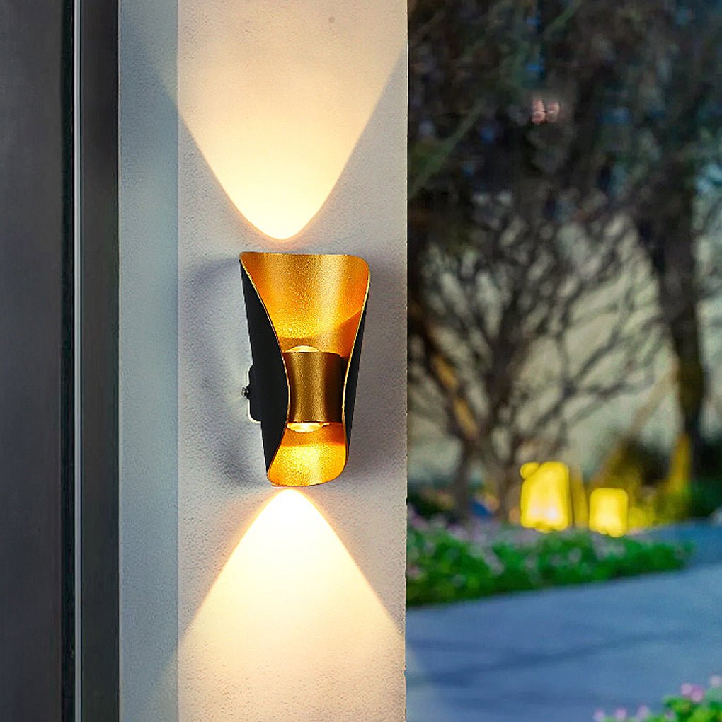 Modern Metal Wall Light – Small Up Down LED for Entryways