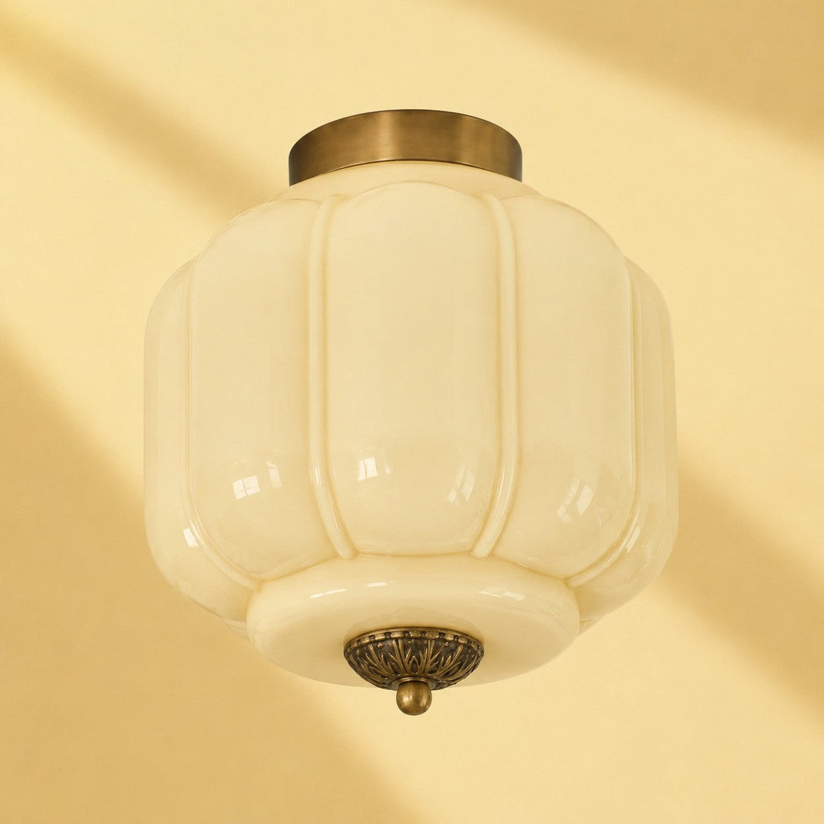 Retro Ribbed Glass Ceiling Light – Flush Mount for Bedrooms