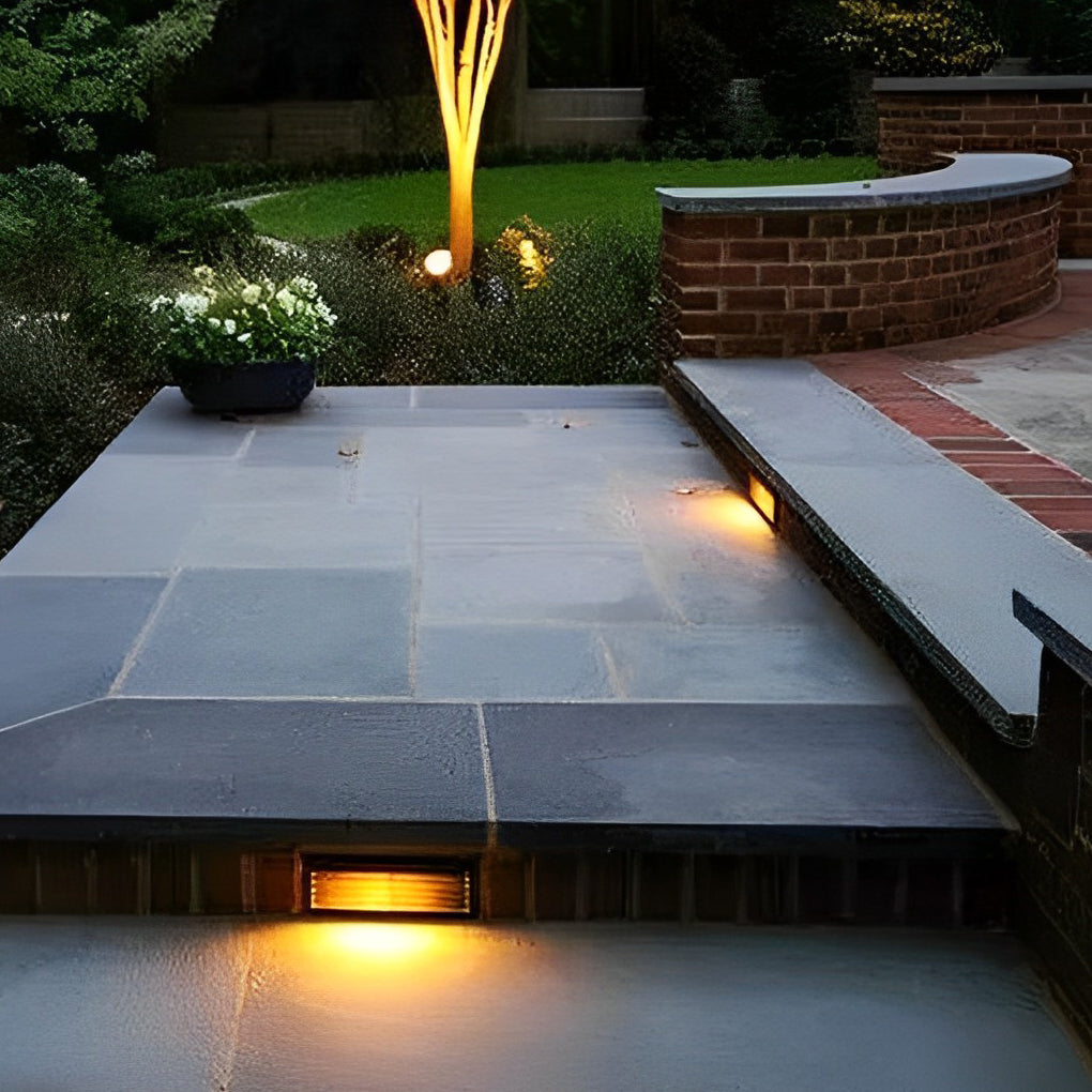 Modern Aluminium Step Light – Recessed for Staircases