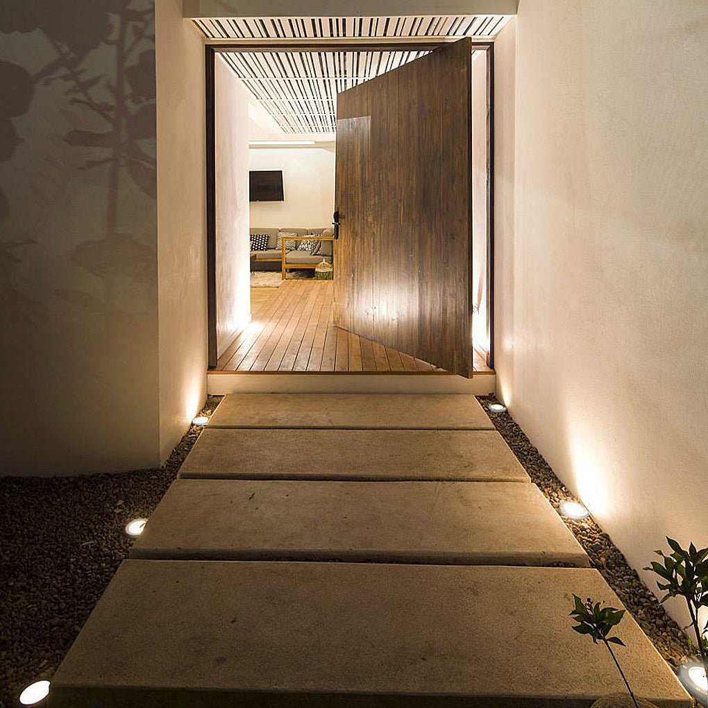 Modern Aluminum Deck Light – In-Ground Solar for Stairs