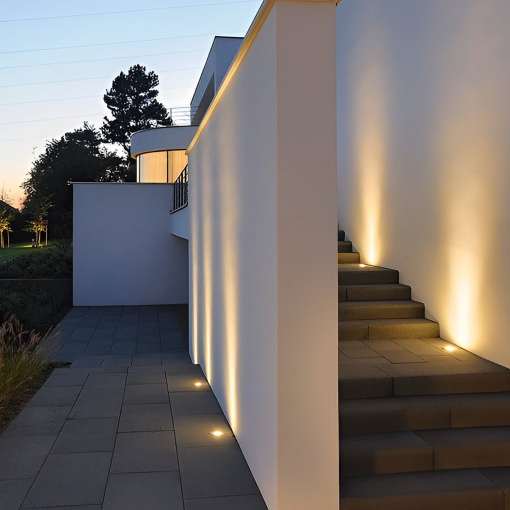 Modern Aluminum Deck Light – In-Ground Solar for Stairs