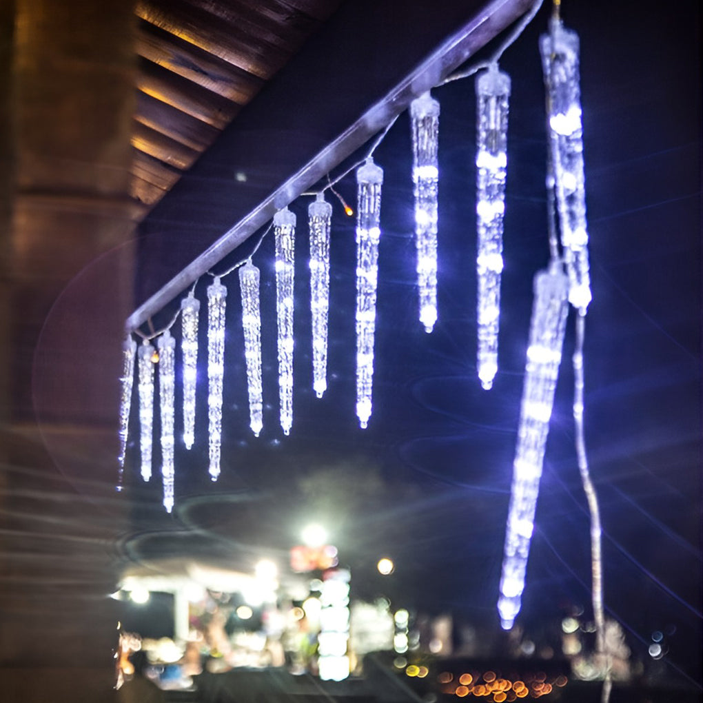 Modern Solar Icicle Lights – Staggered LED for Eaves