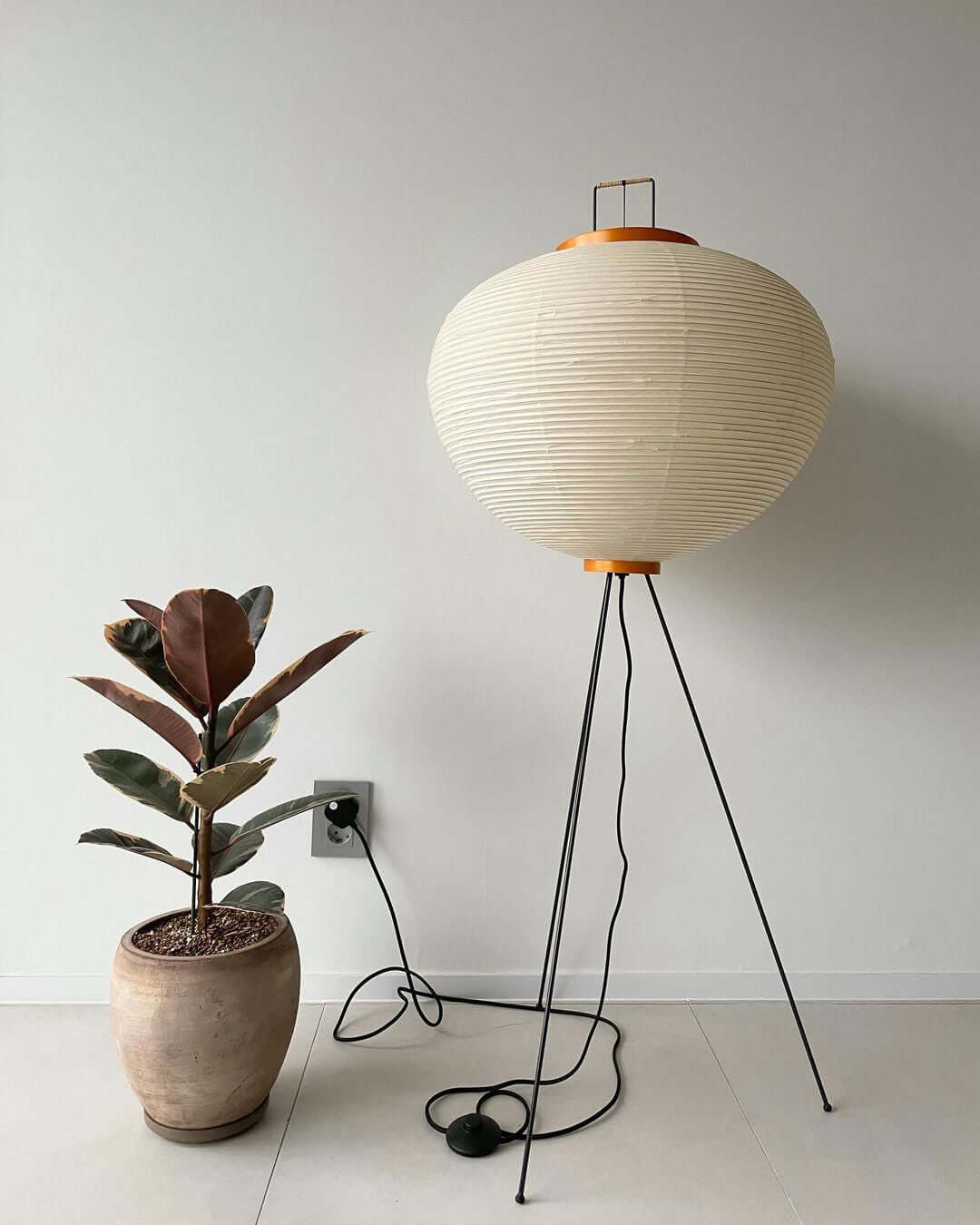 Japandi White Rice Paper Floor Lamp – Bamboo Rib