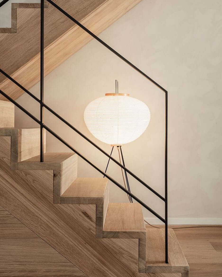 Japandi White Rice Paper Floor Lamp – Bamboo Rib