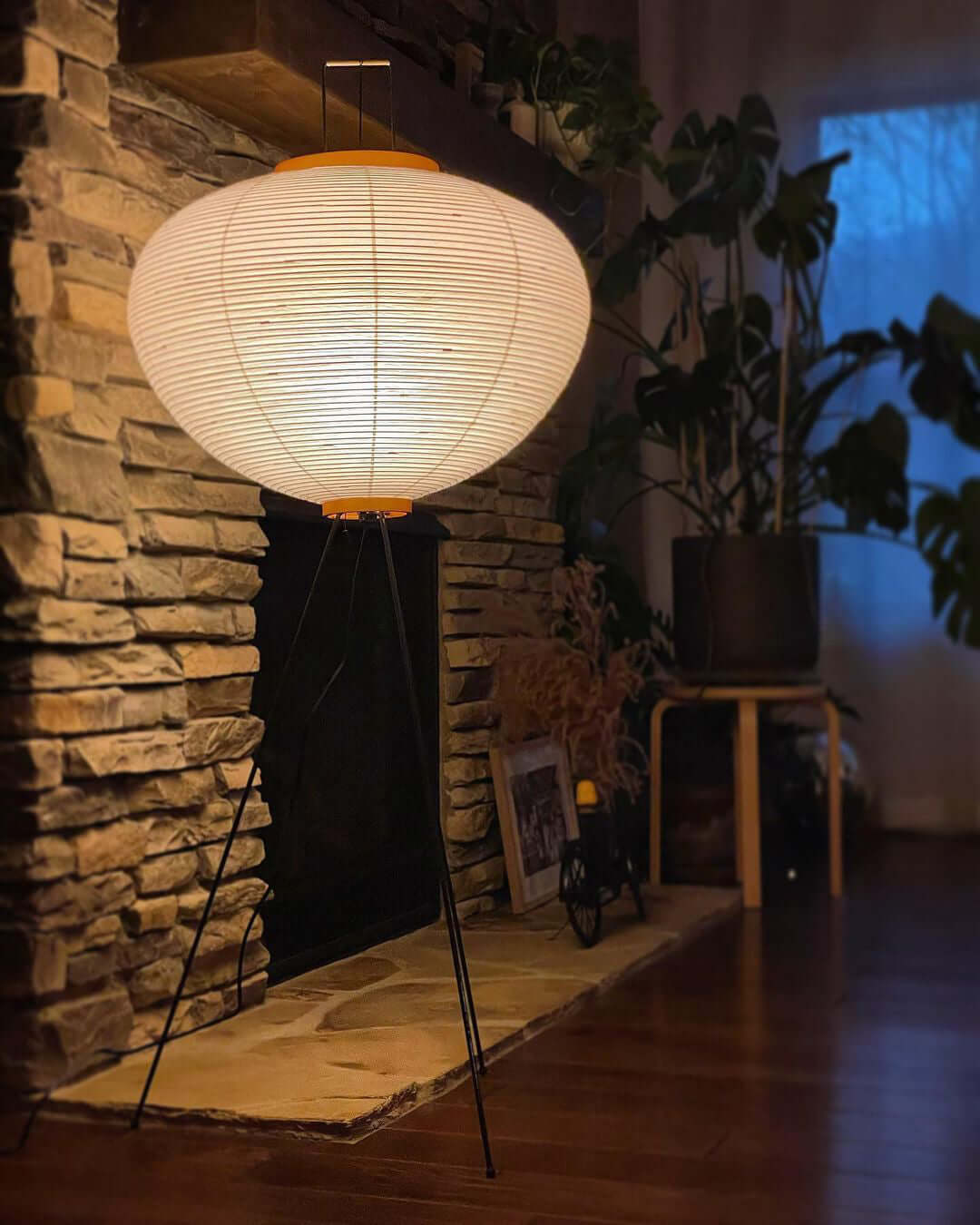 Japandi White Rice Paper Floor Lamp – Bamboo Rib