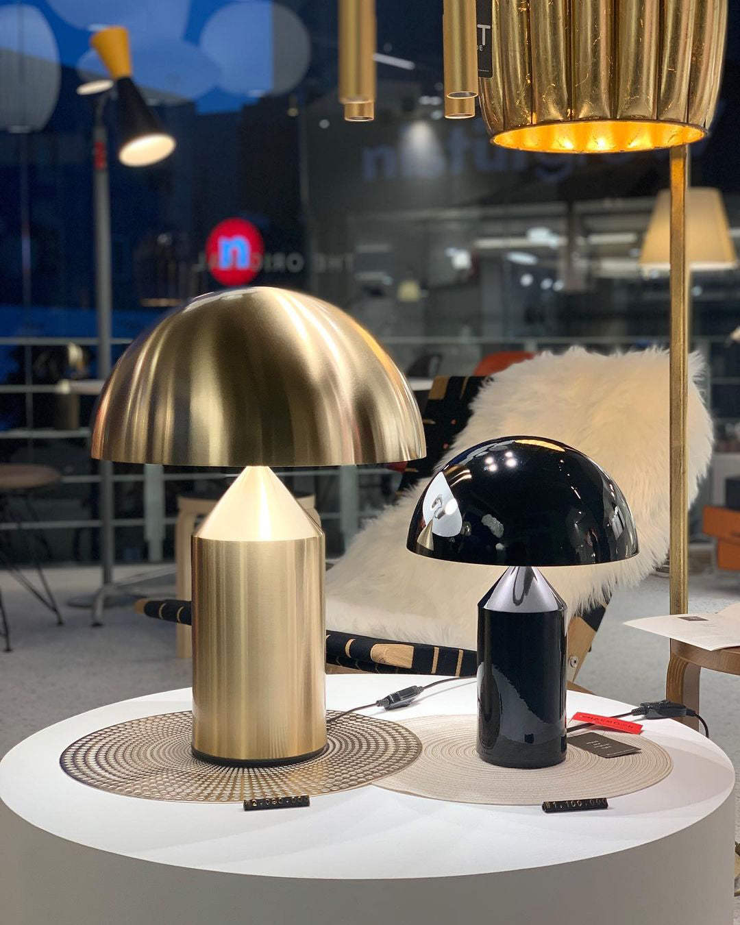 Mid-Century Metal Mushroom Table Lamp – Dome Shade