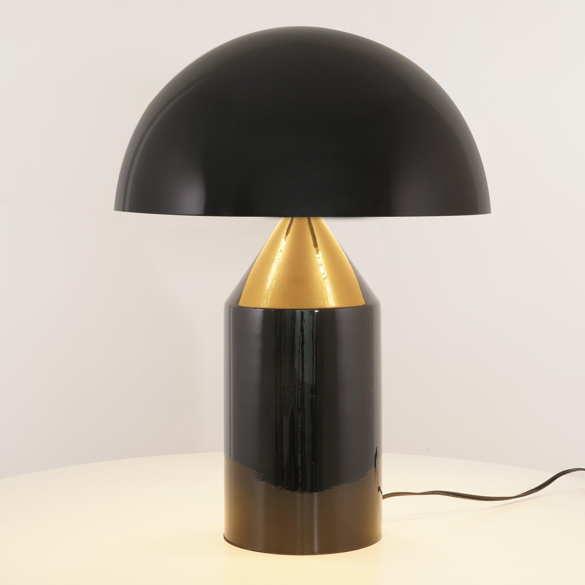 Mid-Century Metal Mushroom Table Lamp – Dome Shade