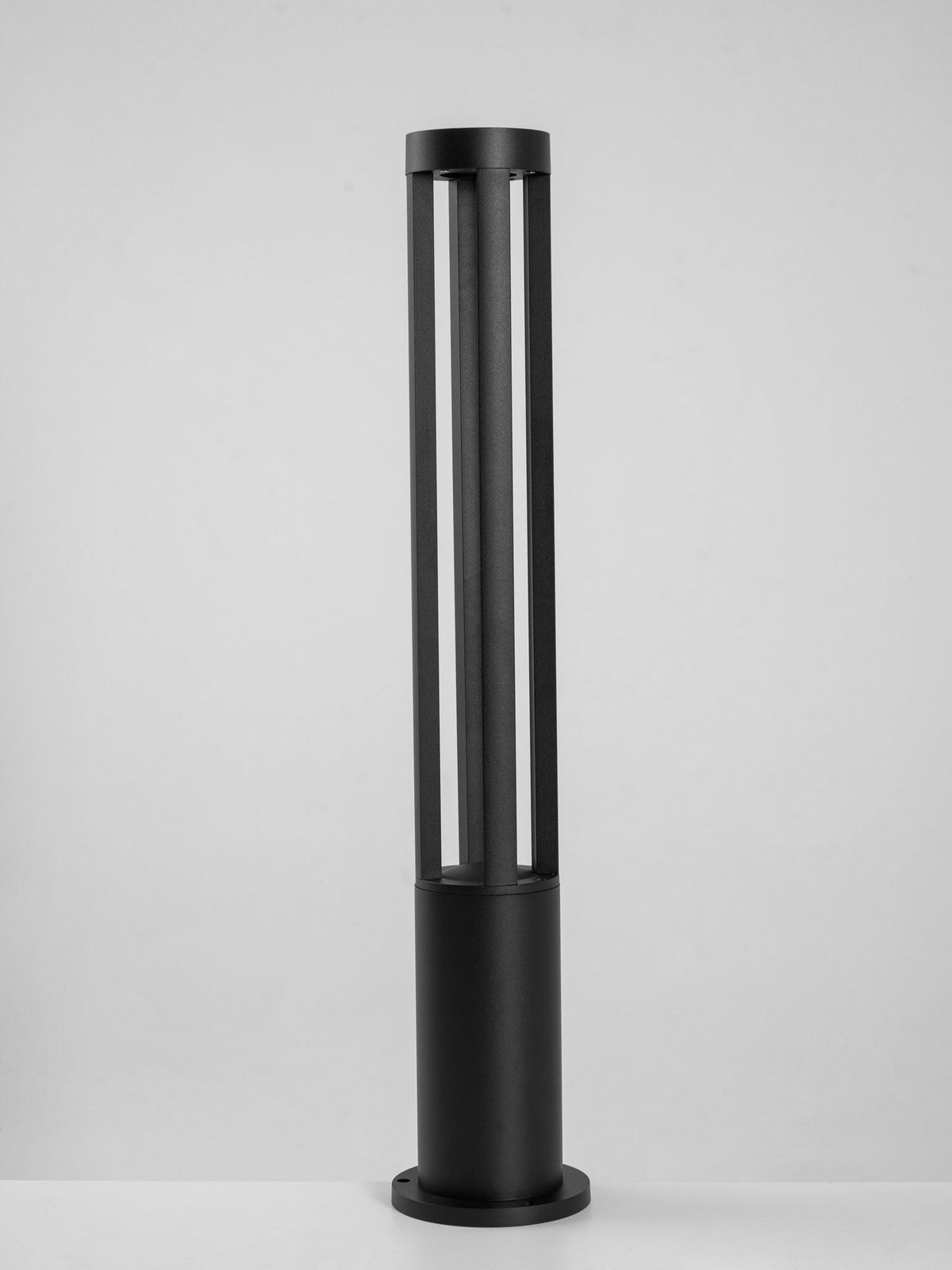 Modern Black Bollard Light – Cylinder Path Light for Garden