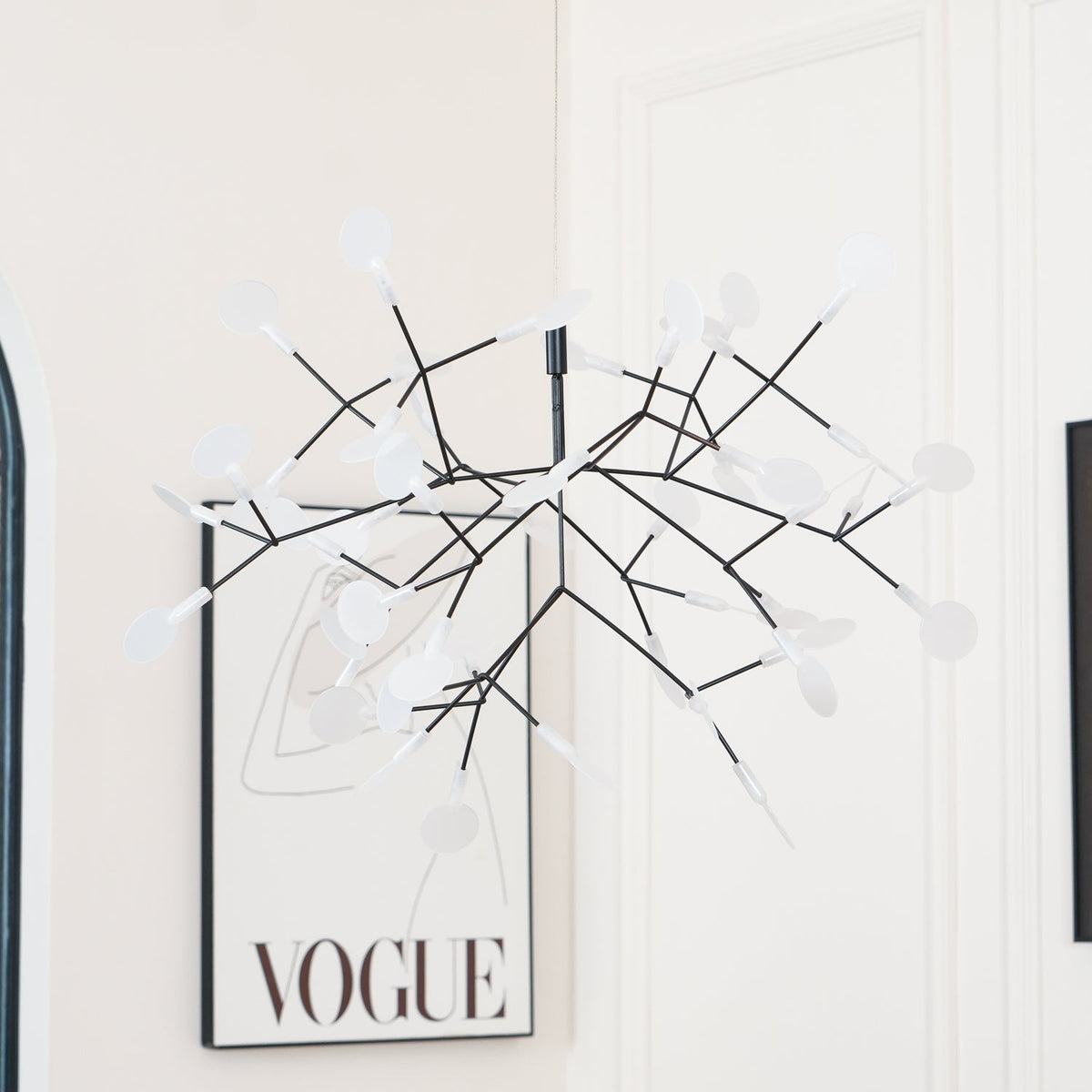 Modern Black Metal Branch Chandelier – Firefly LED